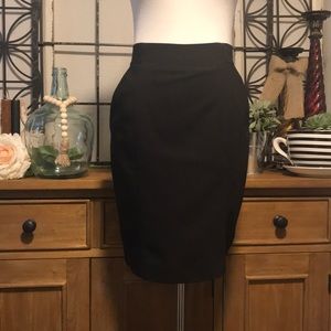 ✨NWT✨ H&M Midi Pocket Pencil Skirt